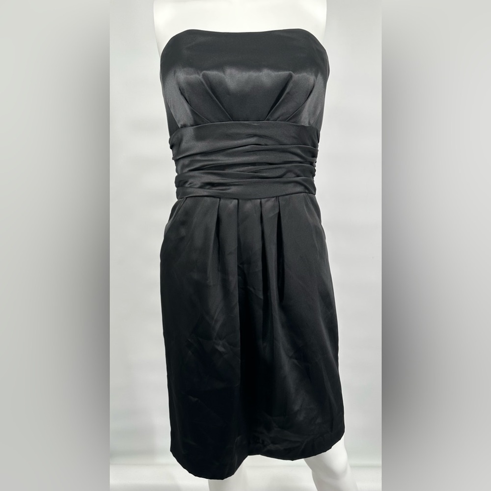 David’s Bridal Cocktail Length Cummerbund Waist Dress